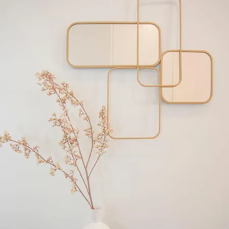 Liiiving In - Aliados Stone Apartment